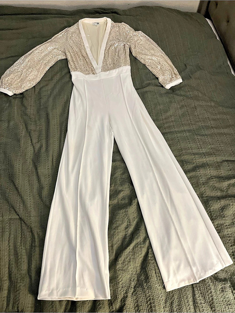 Fashion Nova Holly Sequin Jumpsuit White & Gold Size Large